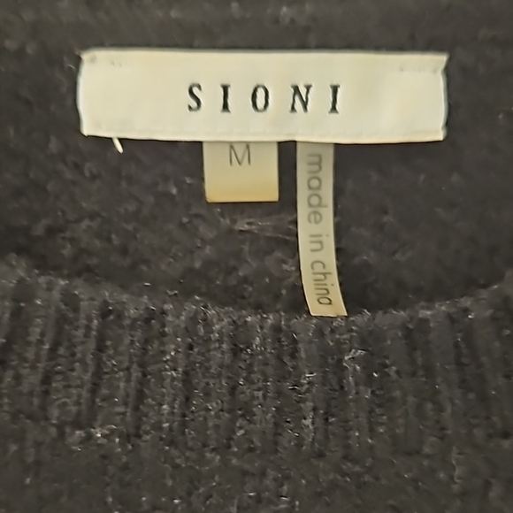 Faux fur sleeves black sweater M - Picture 4 of 5